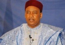 Le président Issoufou accueille une base militaire émiratie au Niger