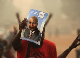 Série Centrafrique (9), le président Touadera malade et contesté