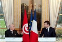 Emmanuel Macron et Beji Caïd Essebsi, le dialogue juste impossible