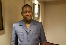 Centrafrique, l’insubmersible Firmin Ngrebada