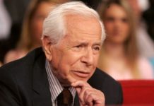 Mohammed VI rend hommage à Jean Daniel