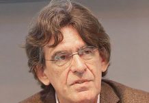 Luc Ferry: « Des caricatures quand même ignobles »
