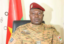 Le livre du colonel Damiba, nouveau patron de la junte au Burkina, sur le djihadisme