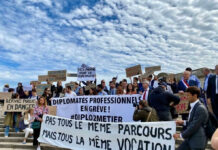 Macron face aux ambassadeurs, le malaise se confirme !