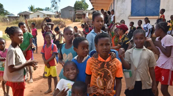 Le pouvoir de Madagascar élimine les « sécuritaires » les moins répressifs