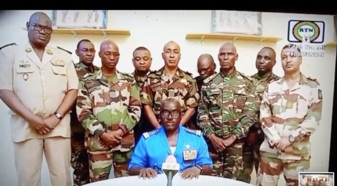 Le Niger asphyxié financièrement adopte un budget de rupture