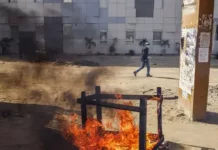 Le coup d’état institutionnel du président sénégalais provoque un séisme politique