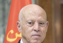 La Tunisie glisse vers l’autocratie