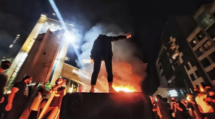 Les Iraniennes massivement dévoilées ne sont plus inquiétées