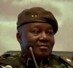 Niger : le général Tiani, un monarque sans treillis