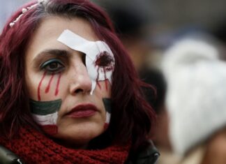 Répression en Iran : pourquoi les forces de sécurité visent les yeux des manifestants