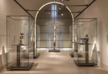 Quand le Louvre réinvente l’universel