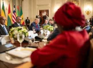 Trump et l’interdiction de visas : business et rivalité avec la Chine