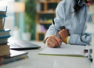 Pourquoi il ne faut pas abandonner l’écriture manuscrite à l’école